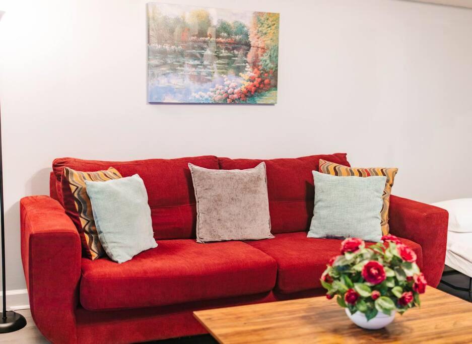 Cozy 3-Bed Athens Getaway, Right Near Uga! Daire Dış mekan fotoğraf
